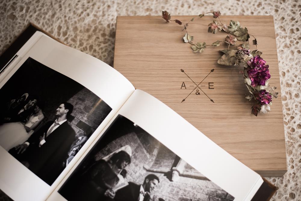 Caja Wooden ROBLE LUX + grabado UVI